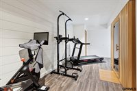 1625 North 214 Street, Elkhorn, NE 68022