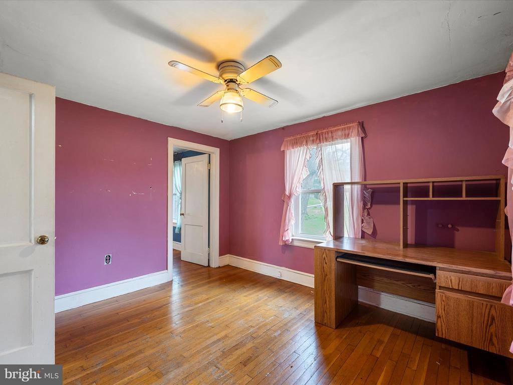 1714 North Royal Avenue, Front Royal, VA 22630