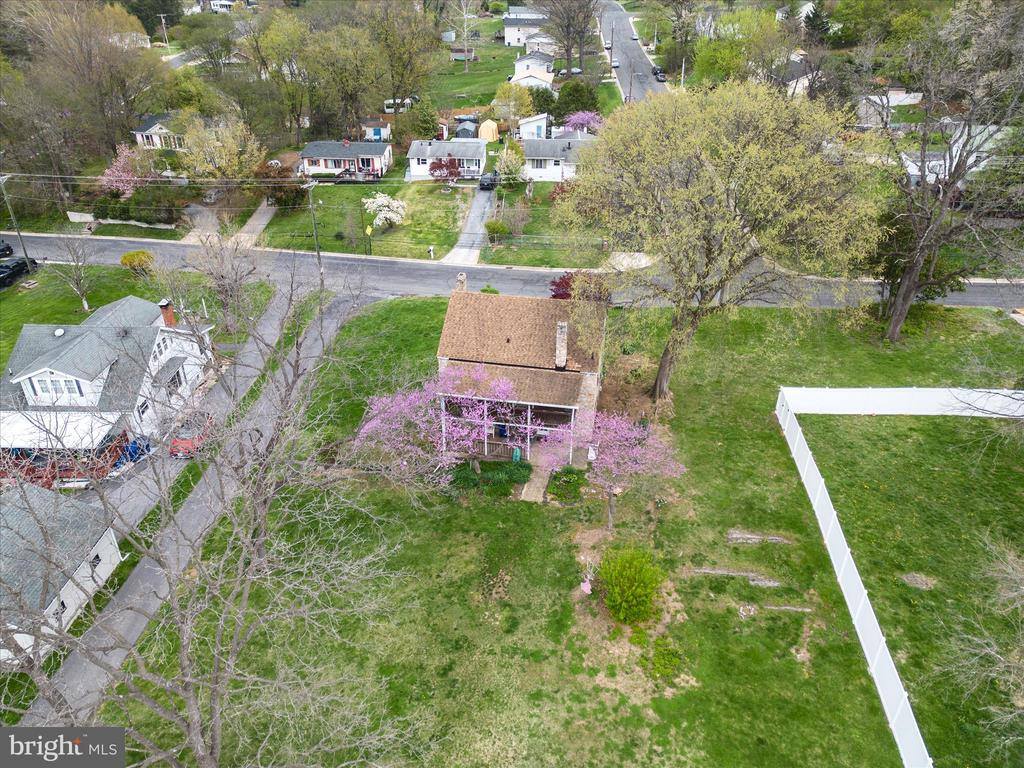 1714 North Royal Avenue, Front Royal, VA 22630