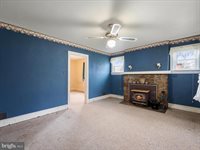 1714 North Royal Avenue, Front Royal, VA 22630