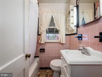 1714 North Royal Avenue, Front Royal, VA 22630