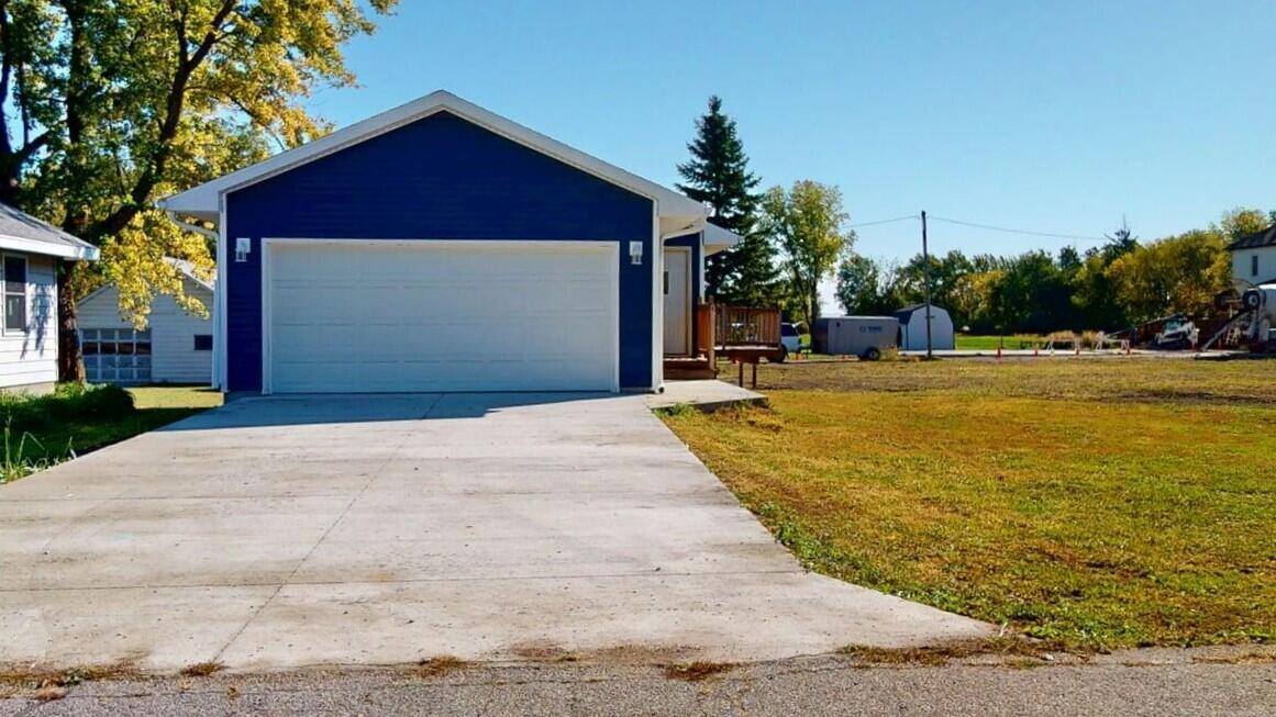 217 NE 4th Street, Ogden, IA 50212