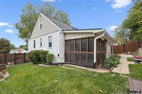 5102 Poppleton Avenue, Omaha, NE 68106