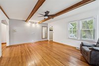 5102 Poppleton Avenue, Omaha, NE 68106