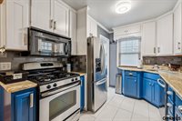 5102 Poppleton Avenue, Omaha, NE 68106