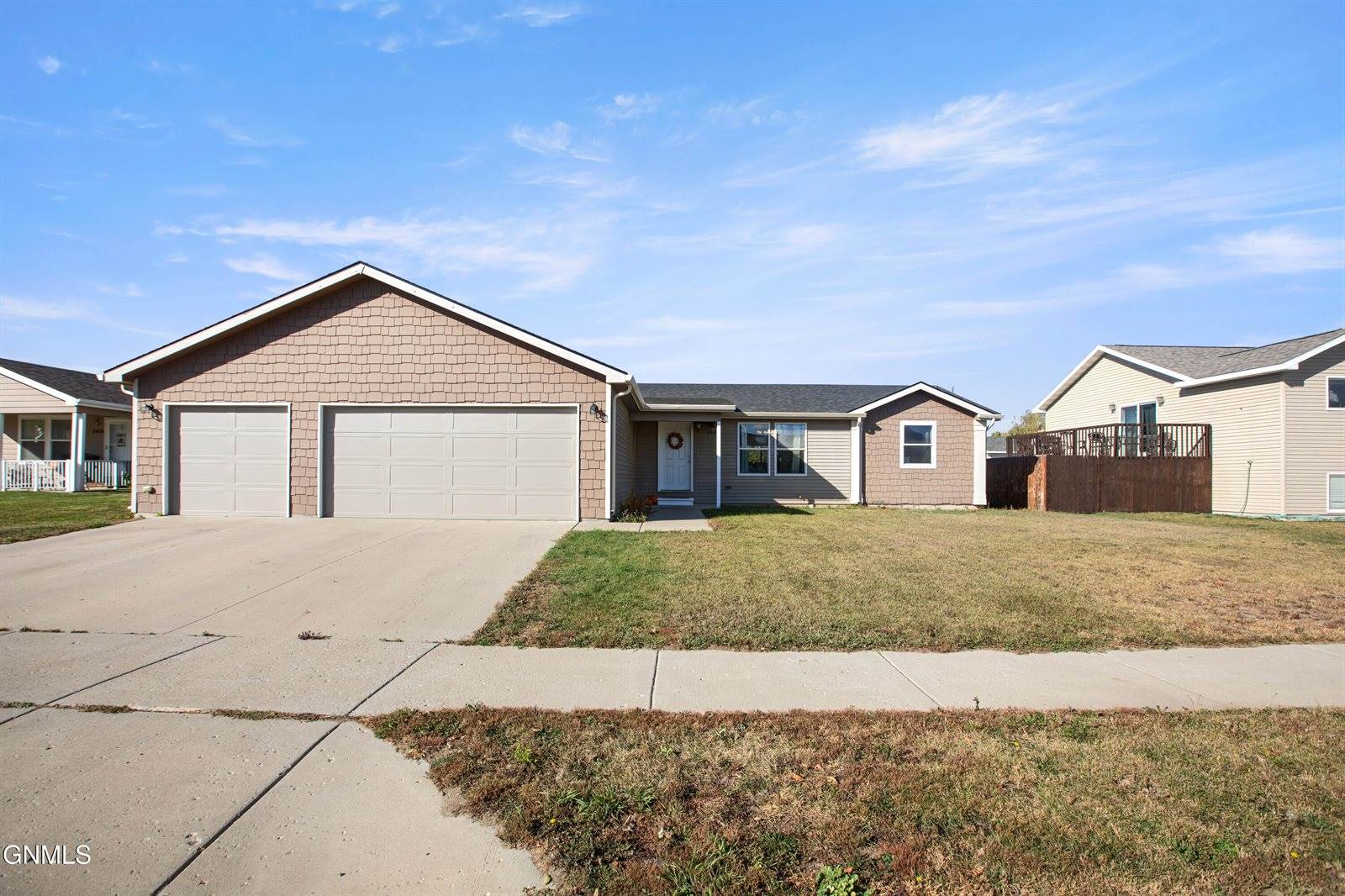 2409 12th Avenue West, Williston, ND 58801