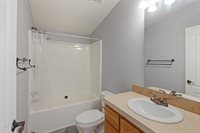 2409 12th Avenue West, Williston, ND 58801