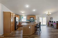 2409 12th Avenue West, Williston, ND 58801