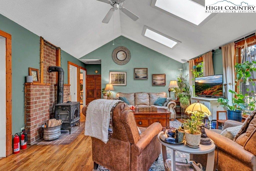 180 Wild Blackberry Hill Road, Boone, NC 28607