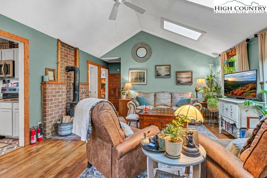 180 Wild Blackberry Hill Road, Boone, NC 28607