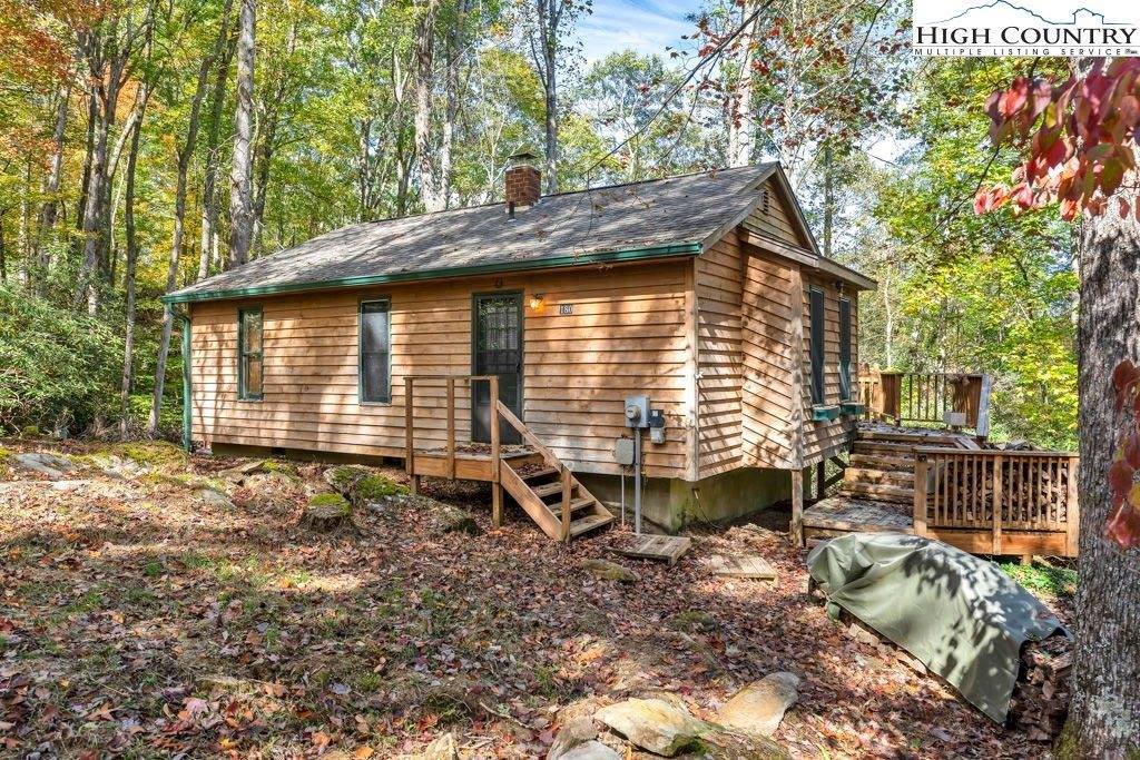 180 Wild Blackberry Hill Road, Boone, NC 28607