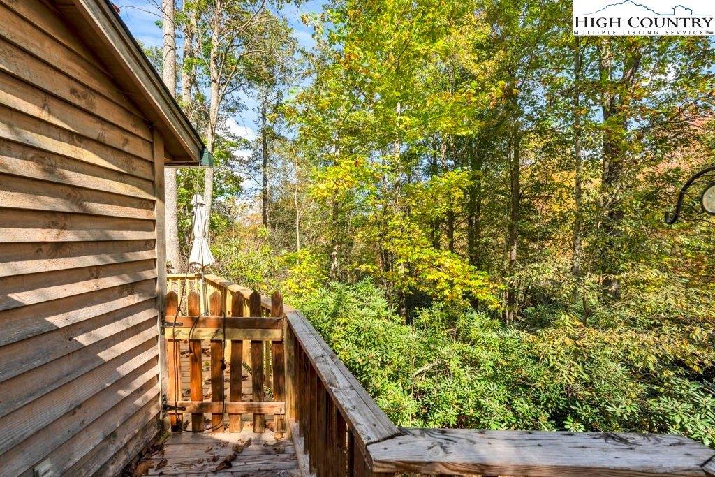 180 Wild Blackberry Hill Road, Boone, NC 28607