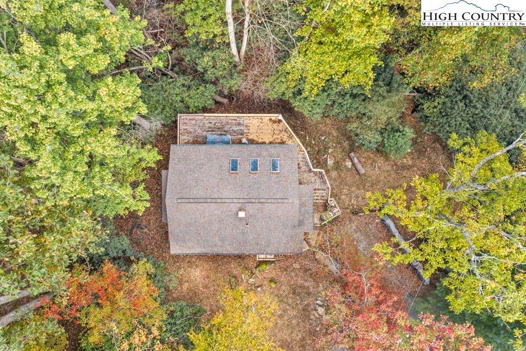 180 Wild Blackberry Hill Road, Boone, NC 28607