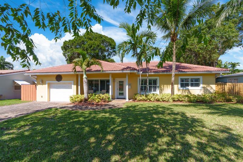 1441 NE 27th St, Wilton Manors, FL 33334