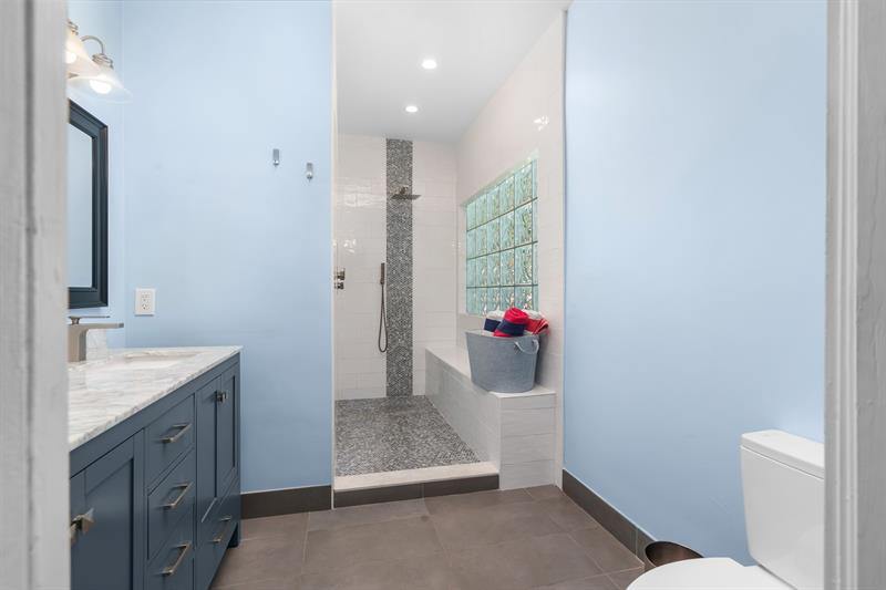 1441 NE 27th St, Wilton Manors, FL 33334