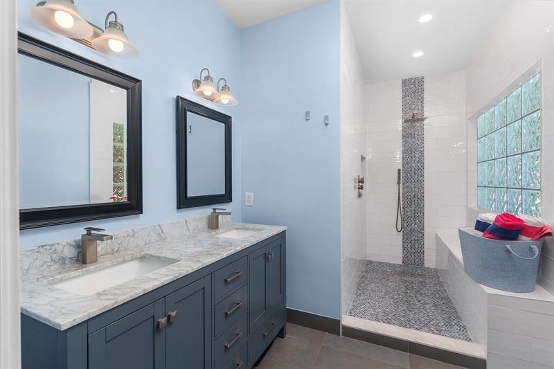 1441 NE 27th St, Wilton Manors, FL 33334