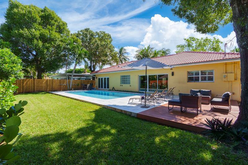1441 NE 27th St, Wilton Manors, FL 33334