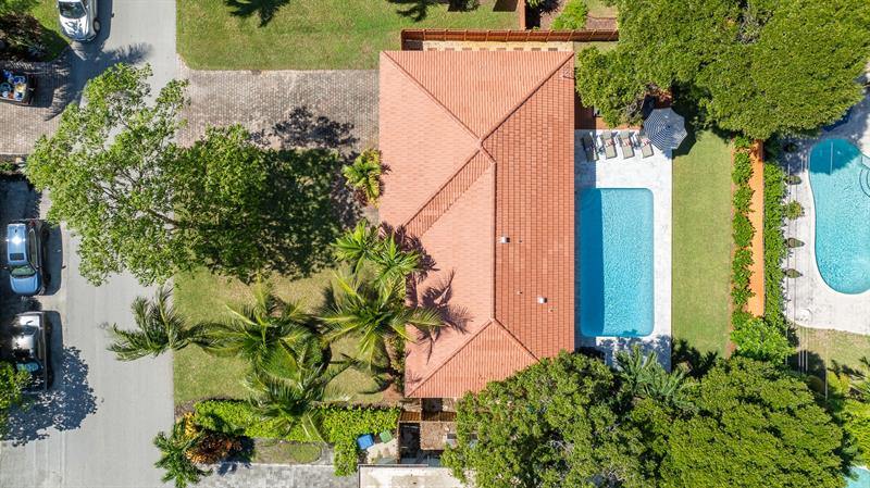 1441 NE 27th St, Wilton Manors, FL 33334