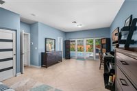 1441 NE 27th St, Wilton Manors, FL 33334