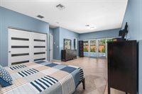 1441 NE 27th St, Wilton Manors, FL 33334