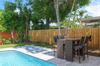1441 NE 27th St, Wilton Manors, FL 33334