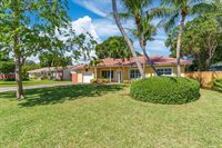 1441 NE 27th St, Wilton Manors, FL 33334