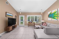 1441 NE 27th St, Wilton Manors, FL 33334