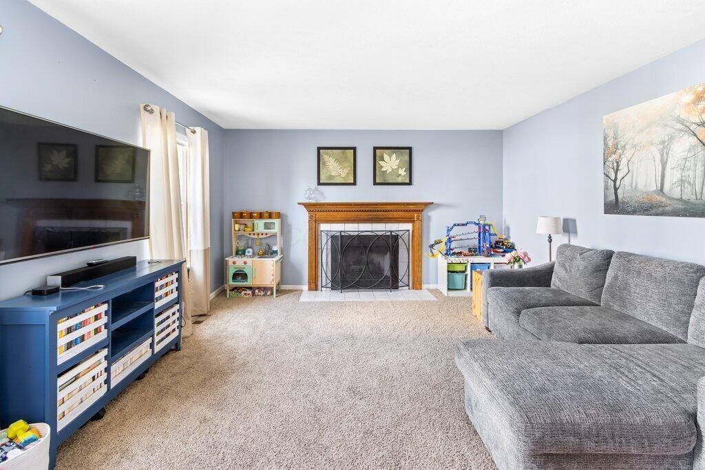 5587 Connorwill Drive, Westerville, OH 43081