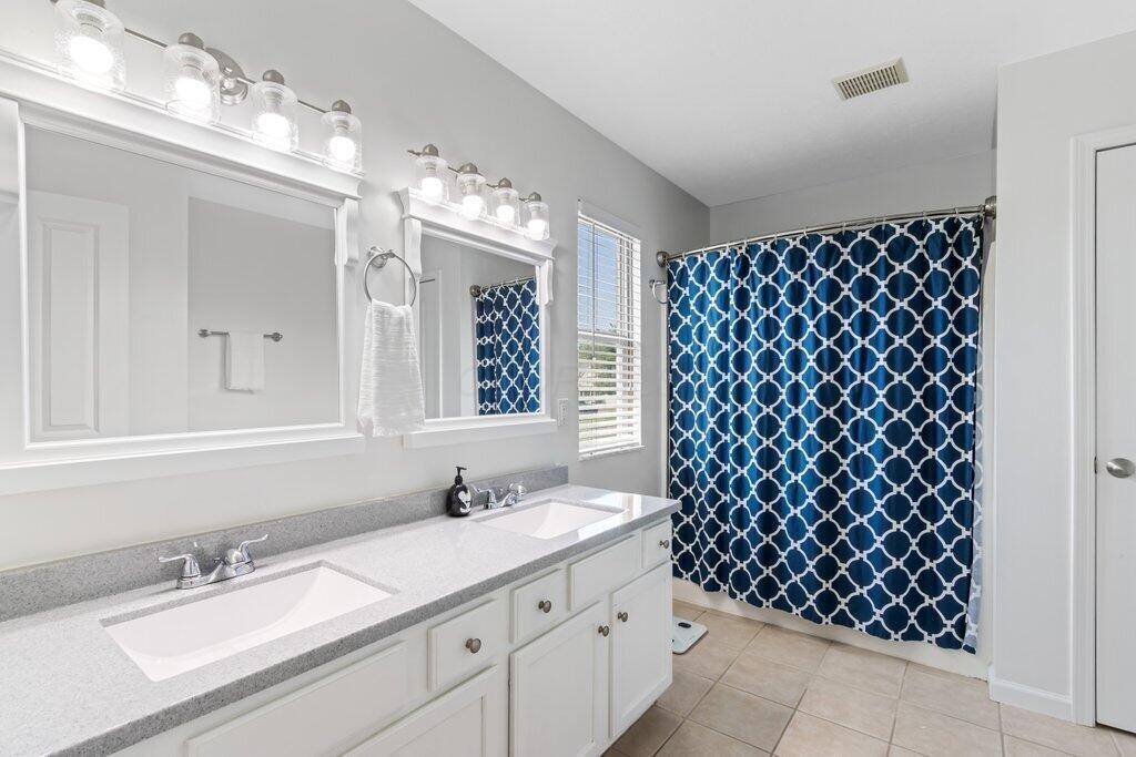 5587 Connorwill Drive, Westerville, OH 43081