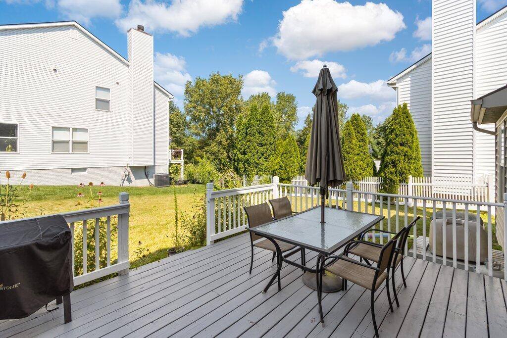 5587 Connorwill Drive, Westerville, OH 43081