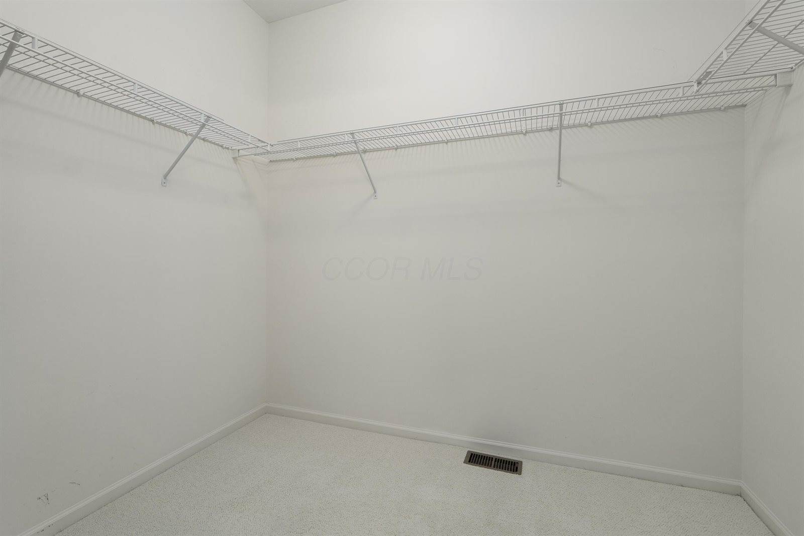 4206 Coventry Manor Way, Hilliard, OH 43026