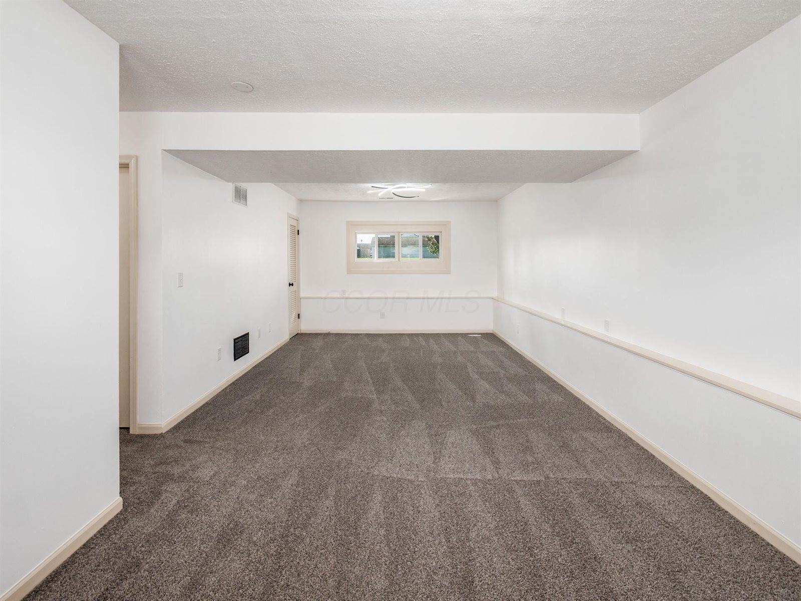 4655 Parkwick Drive, Columbus, OH 43228