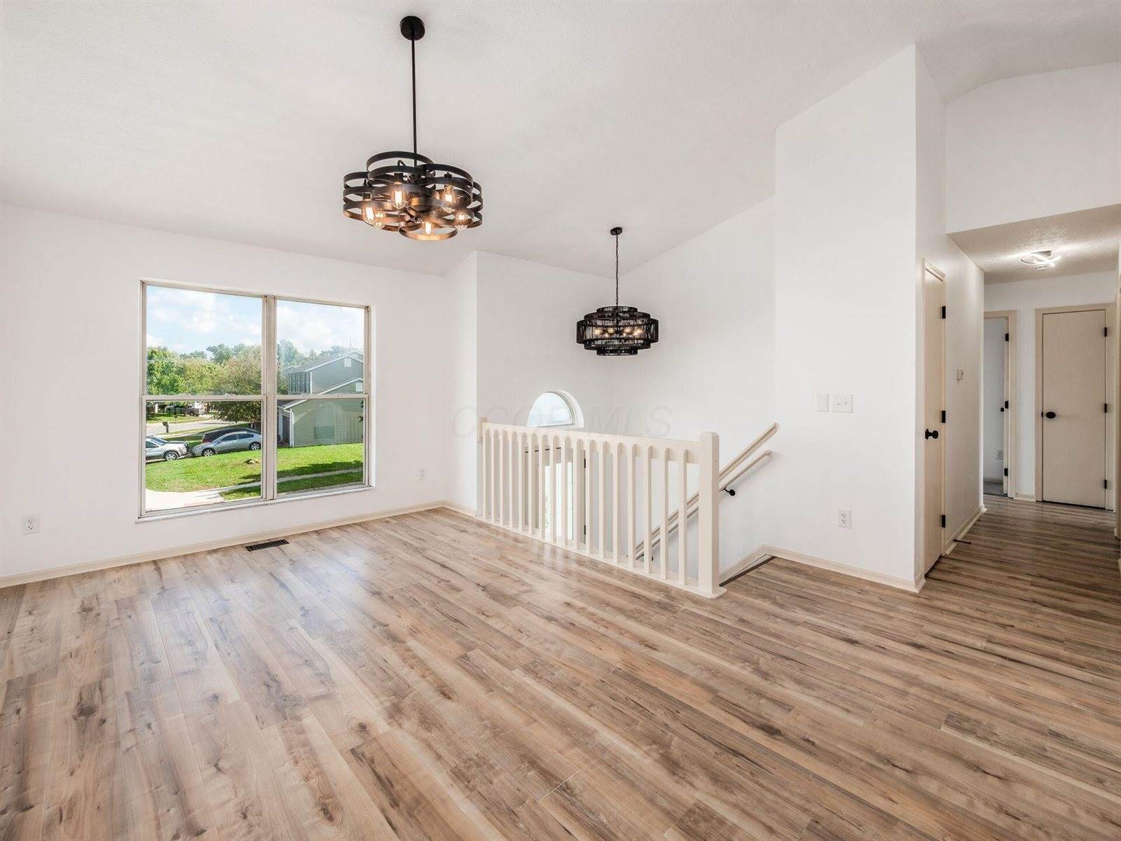 4655 Parkwick Drive, Columbus, OH 43228