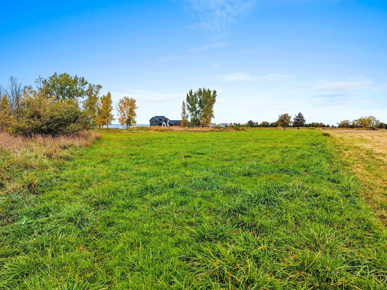 Sugar Creek Drive, Brussels, WI 54204