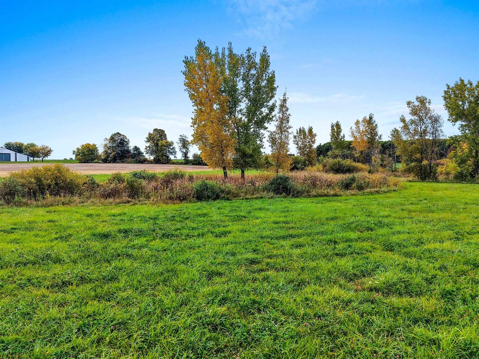 Sugar Creek Drive, Brussels, WI 54204