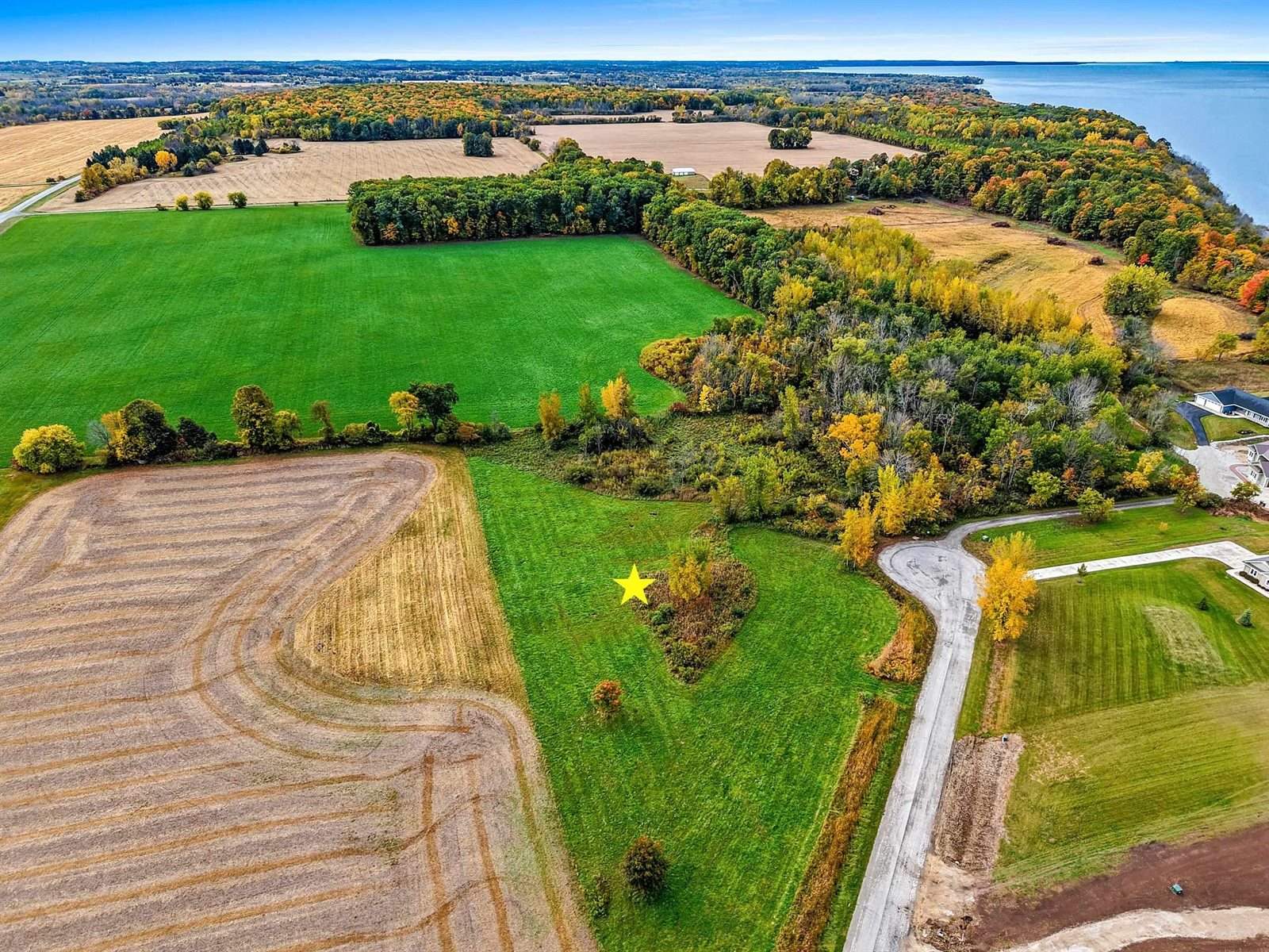 Sugar Creek Drive, Brussels, WI 54204