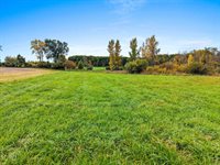 Sugar Creek Drive, Brussels, WI 54204