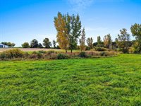 Sugar Creek Drive, Brussels, WI 54204