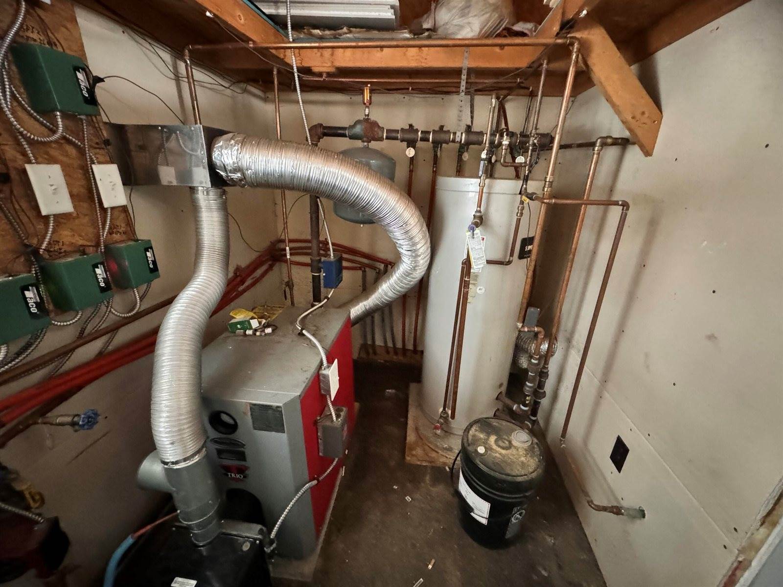 111 4th Avenue, Madawaska, ME 04756