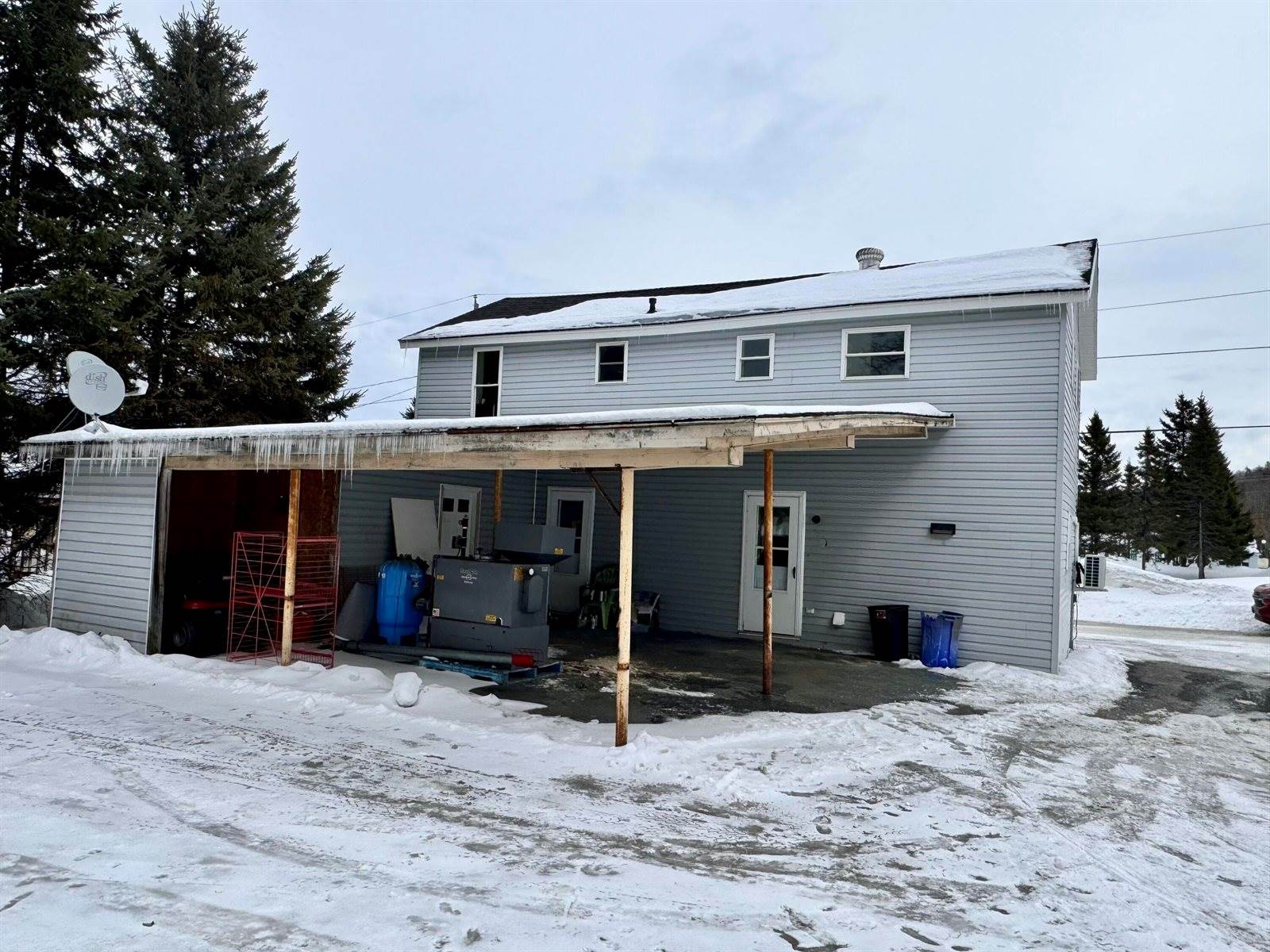 111 4th Avenue, Madawaska, ME 04756