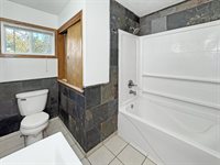 1205 4th St NE, Minot, ND 58703