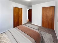 1205 4th St NE, Minot, ND 58703