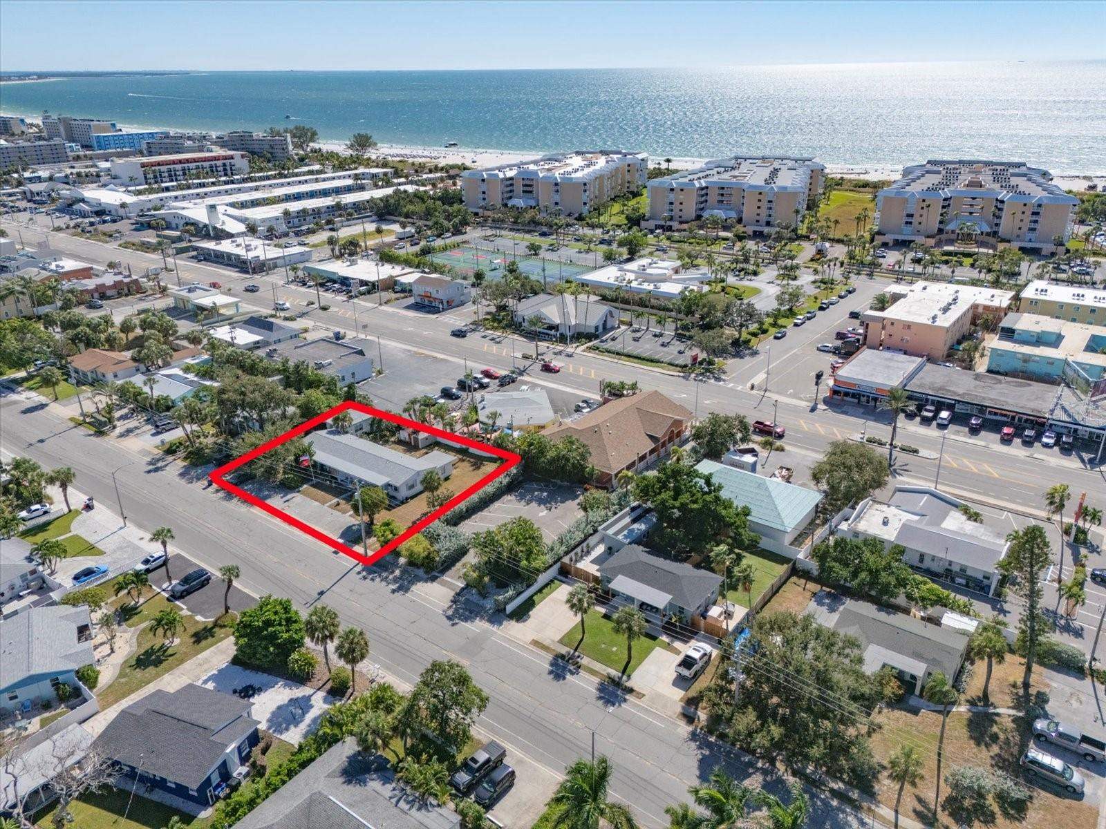 6605 Gulf Boulevard, Saint Pete Beach, FL 33706