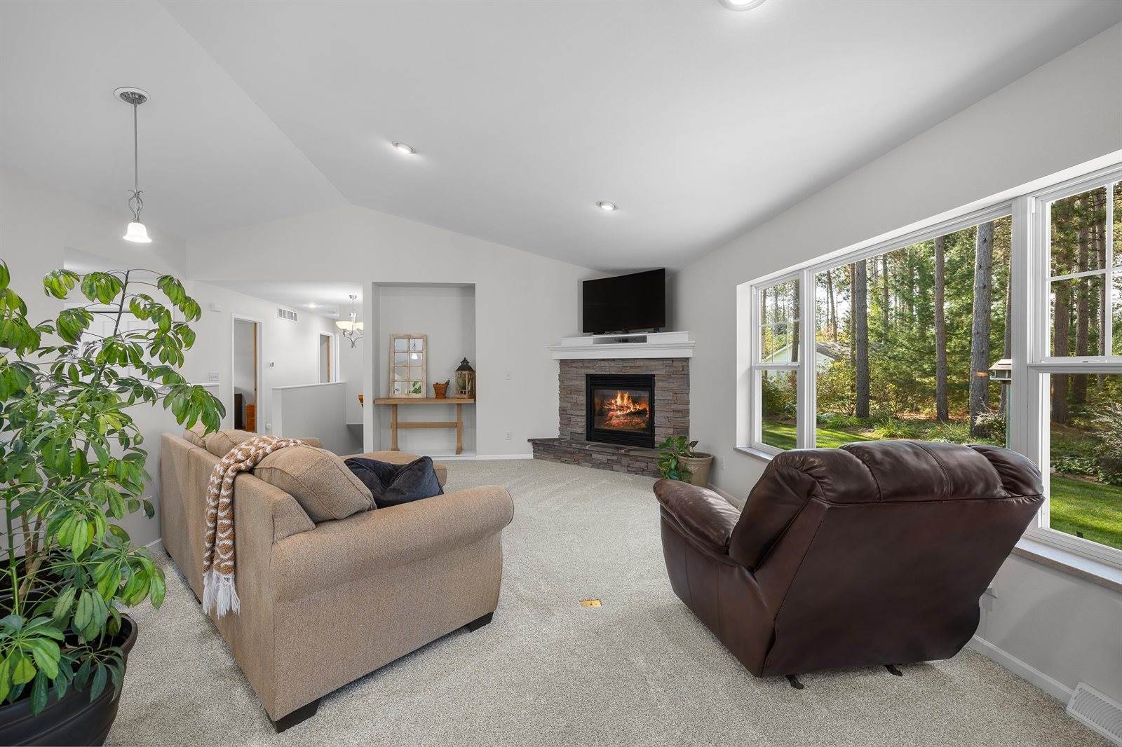 1578 S Ponderosa Drive, Stevens Point, WI 54482