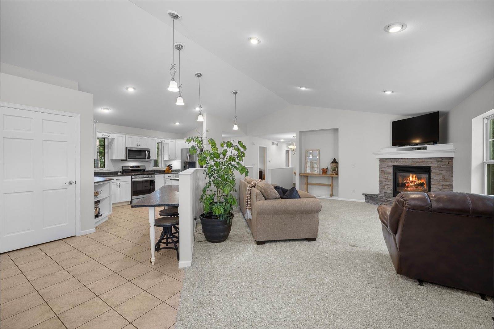 1578 S Ponderosa Drive, Stevens Point, WI 54482