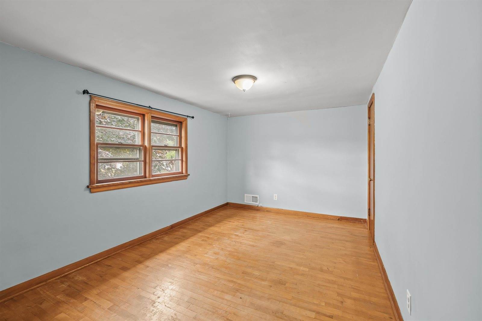 1210 14th Street North, Wisconsin Rapids, WI 54494