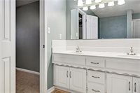 1021 SE 12th Street, Lee's Summit, MO 64081