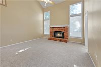 1021 SE 12th Street, Lee's Summit, MO 64081