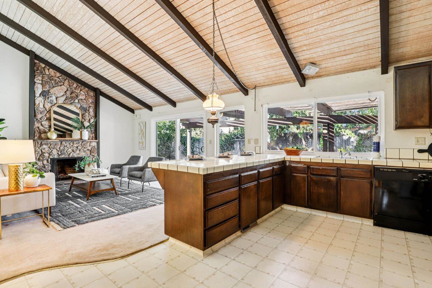 7199 Camel Rock Way, Citrus Heights, CA 95610