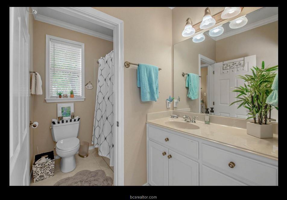 5206 Sycamore Hills Court, College Station, TX 77845